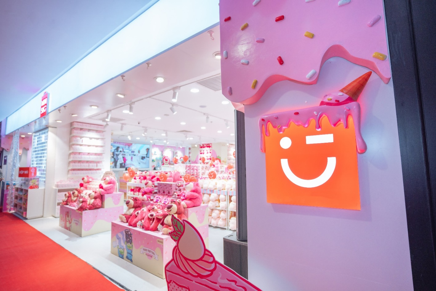 MINISO Opens First IP-themed Flagship in Vietnam, Latest in Series of Special Themed Stores