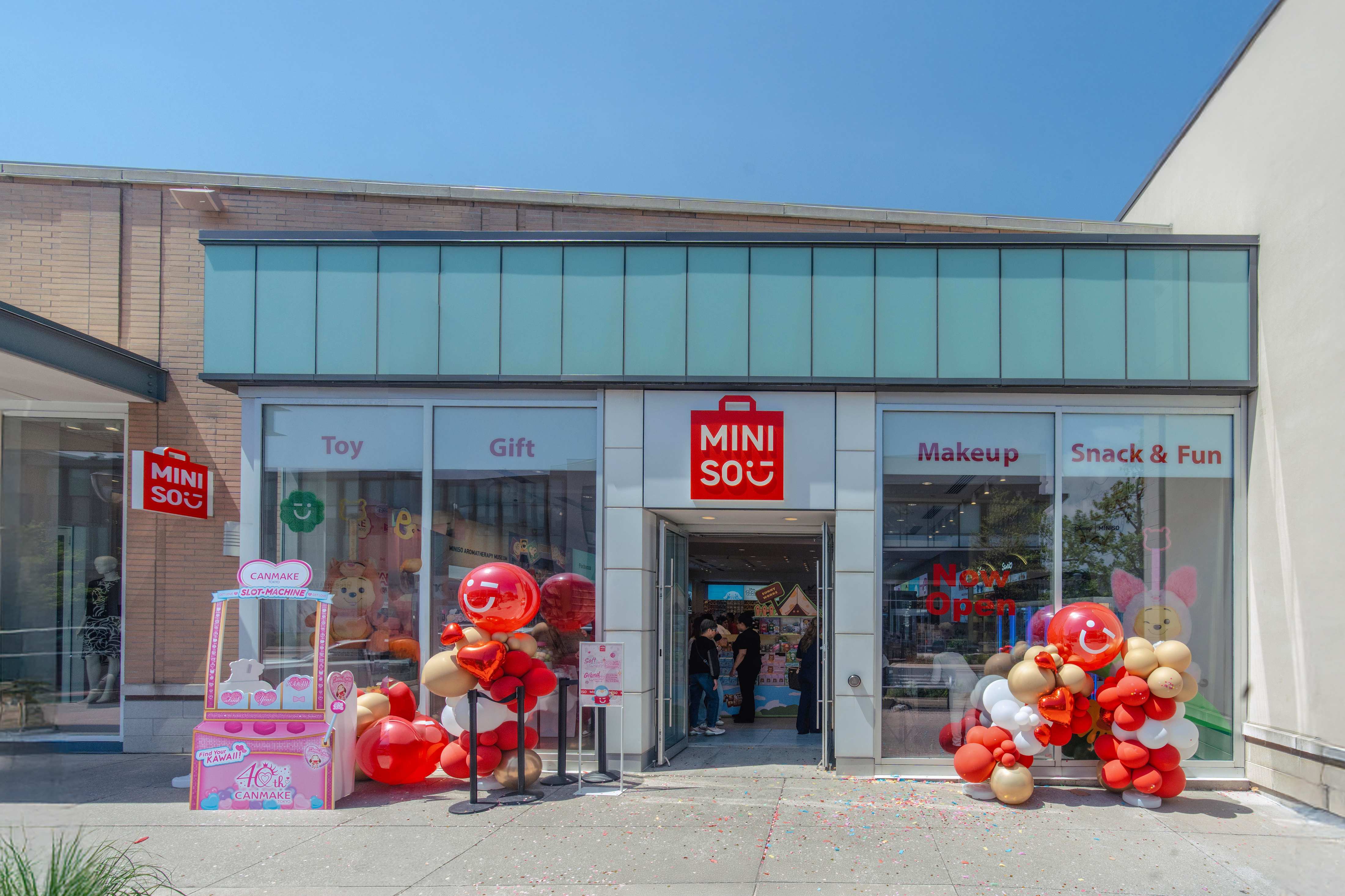 MINISO Opens its First Outdoor Street-Front Store in Ontario at CF Don Mills, Elevating Shopping Experience